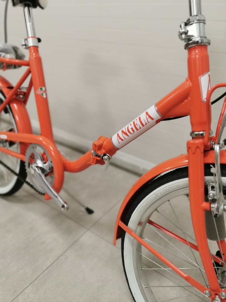 Skladaci bicykel Angela 20