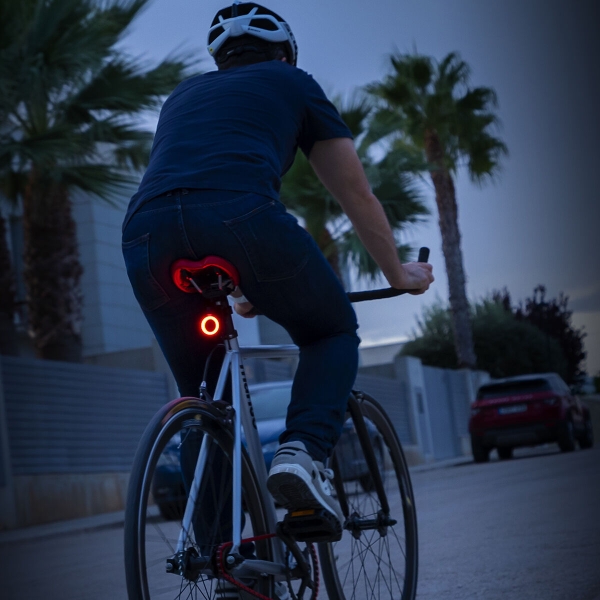 Zadné svetlo na bicykel Biklium